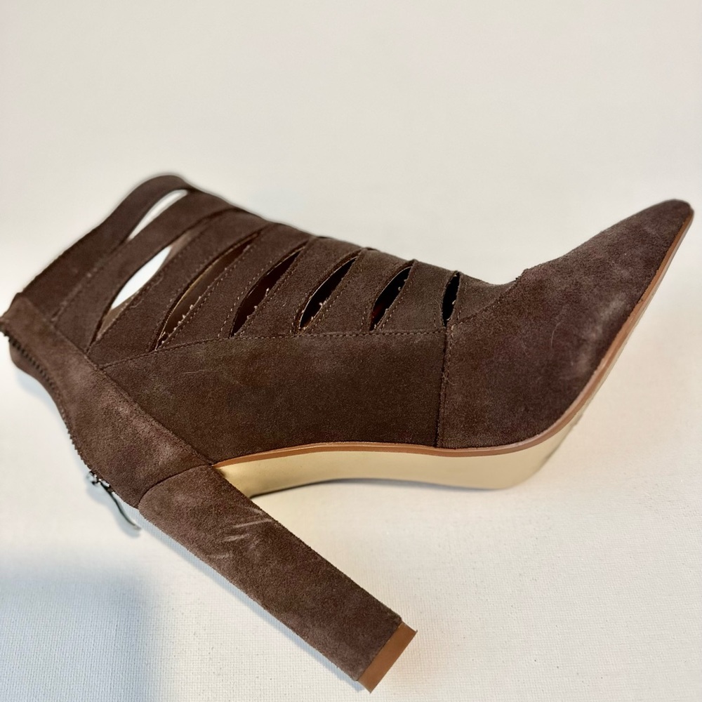 Steve Madden suede booties, size 8 1/2